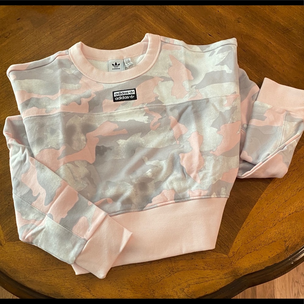 NWT ADIDAS Pink Camo Cropped Crewneck M
